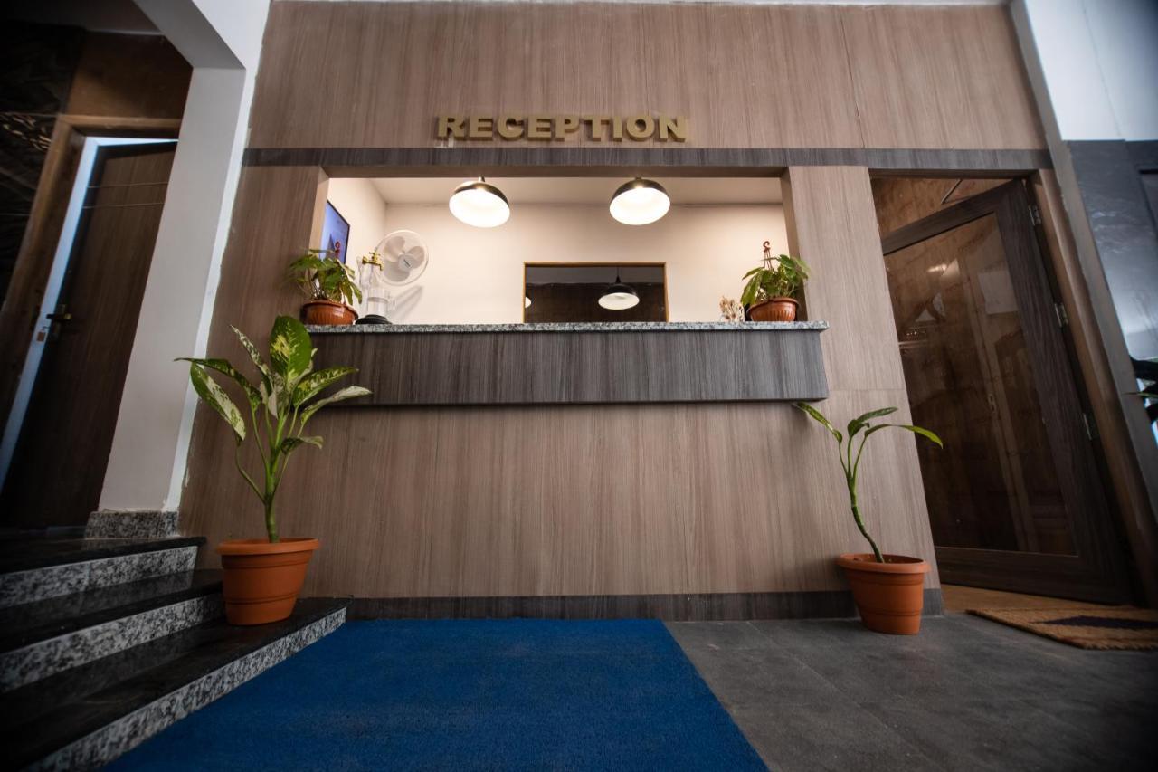Hotel Rk - Temple Stay Thanjavur Exterior photo